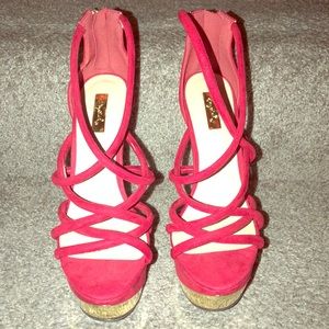 💕 RED HIGH HEELS 💕